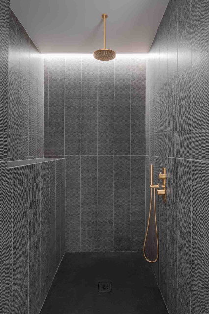 CASA AM contemporary-bathroom
