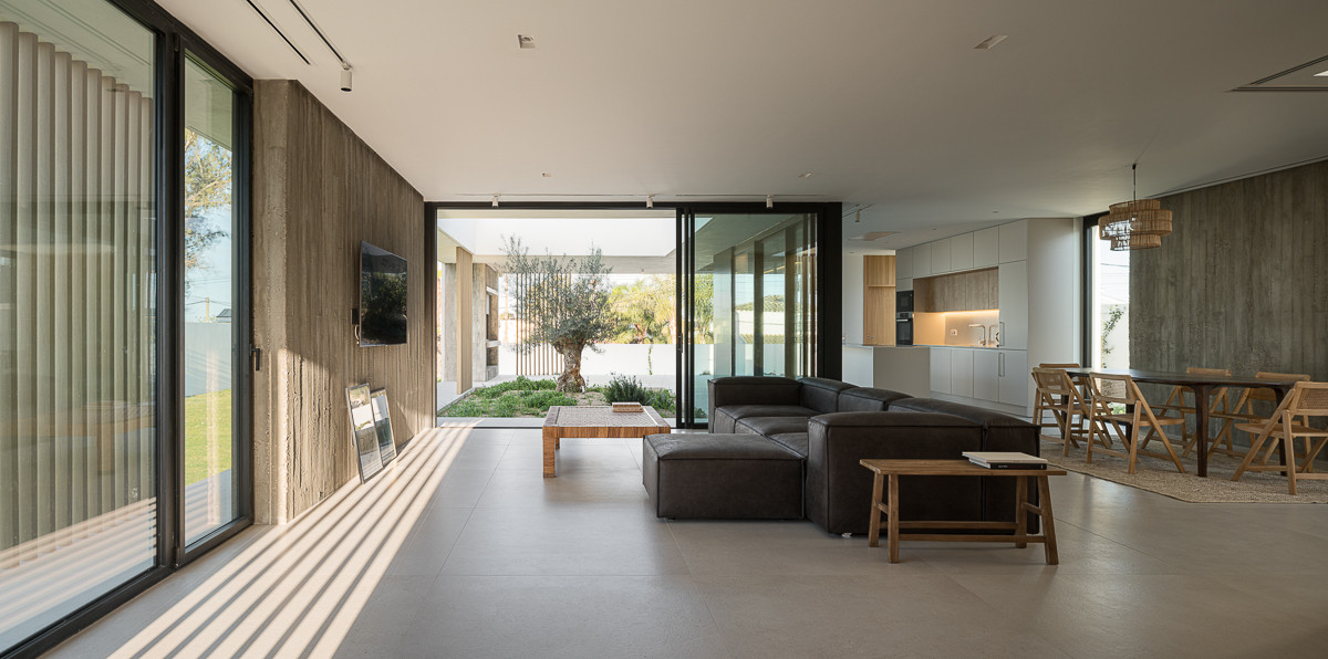 Casa junto al Guadalquivir