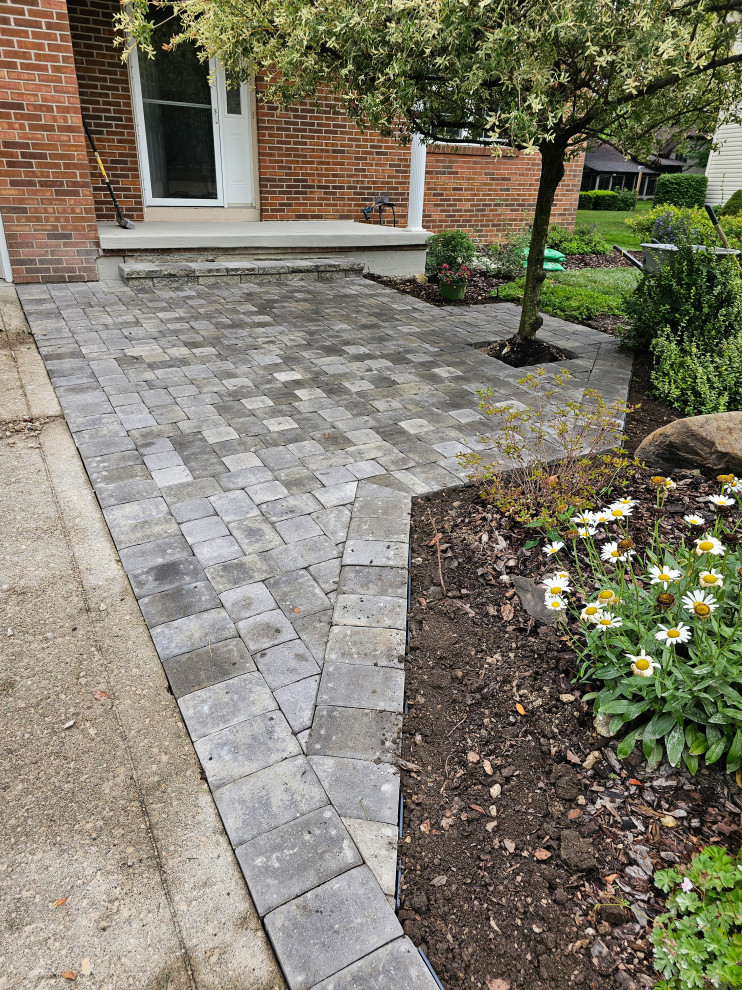 Paver Patios, Walkways, & Decks