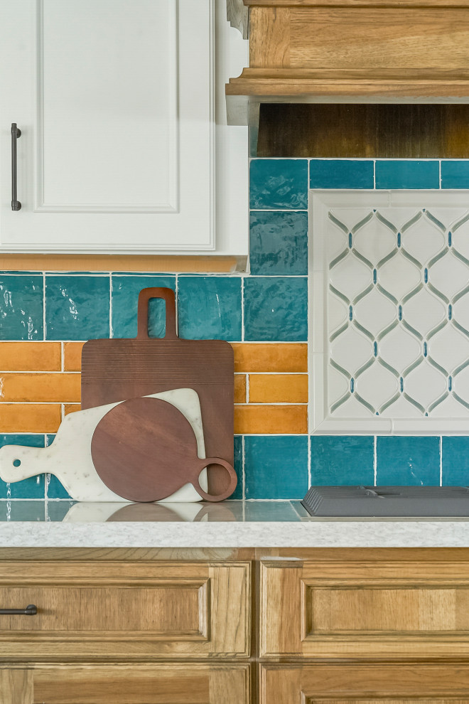 Transitional kitchen photo in Phoenix
