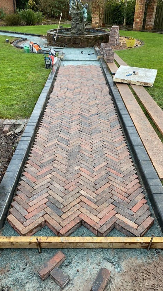 Garage Conversion to Man Pad
