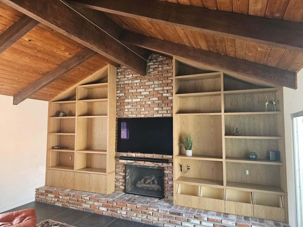 Mentone Fireplace