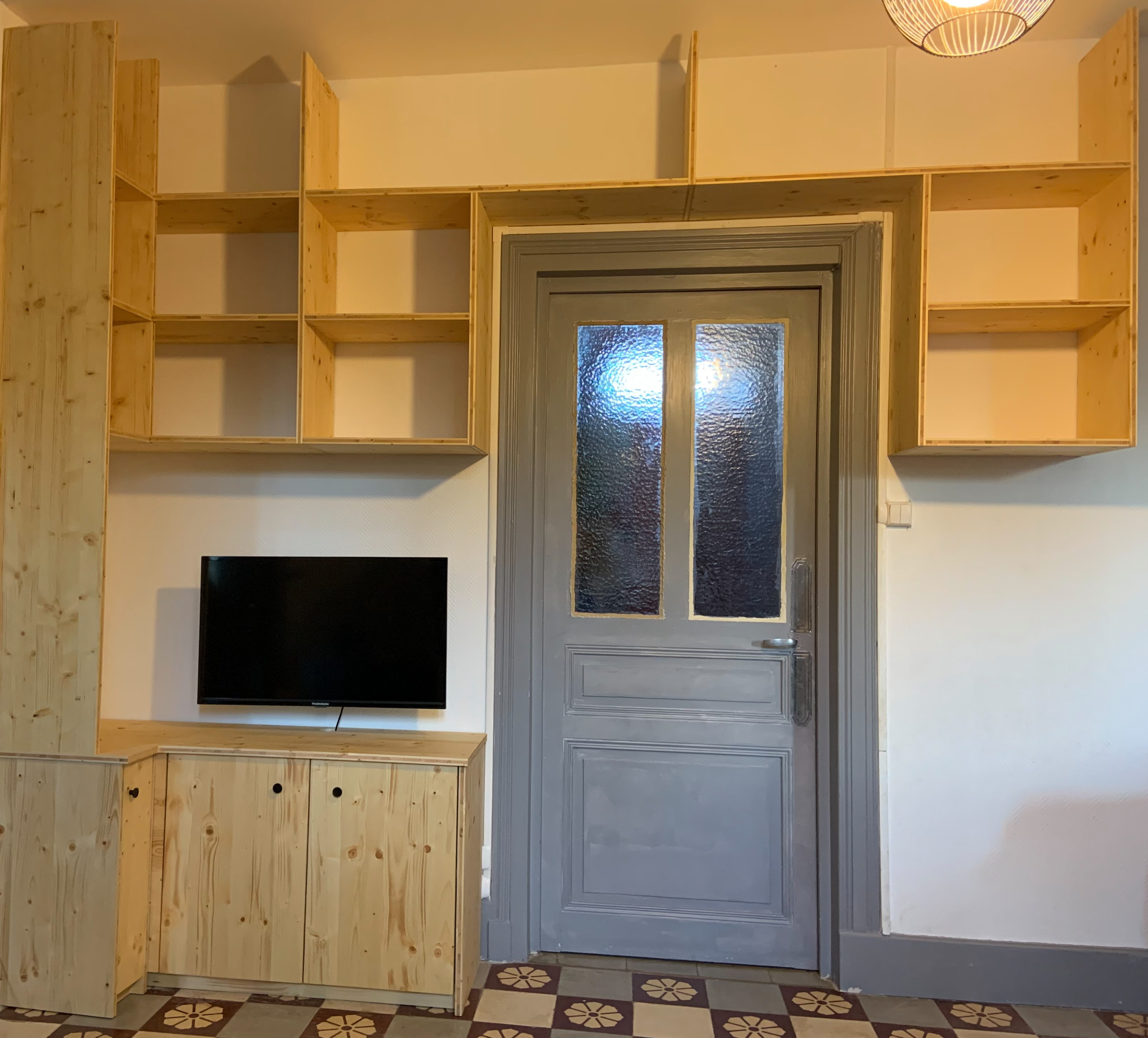 Bibliothèque Meuble TV sur mesure - Concetpion et réalisation