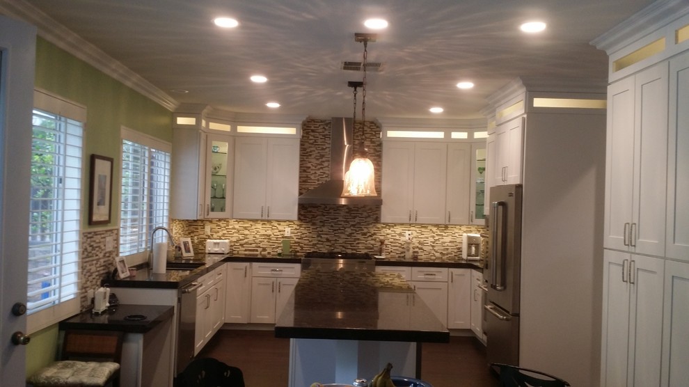 White Shaker Kitchen Cabinet Remodel