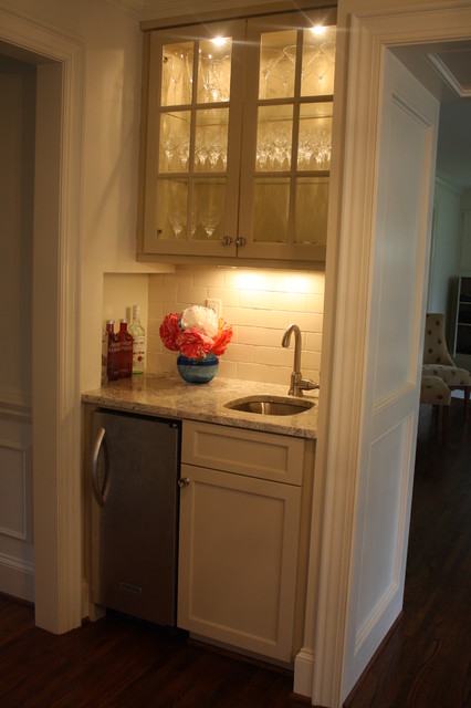 Nice kitchen space american-traditional-kitchen