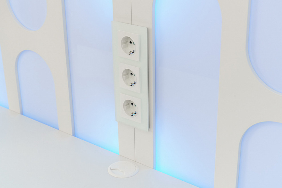 Werkel в новом проекте Марии Петровой и Елены Андроновой