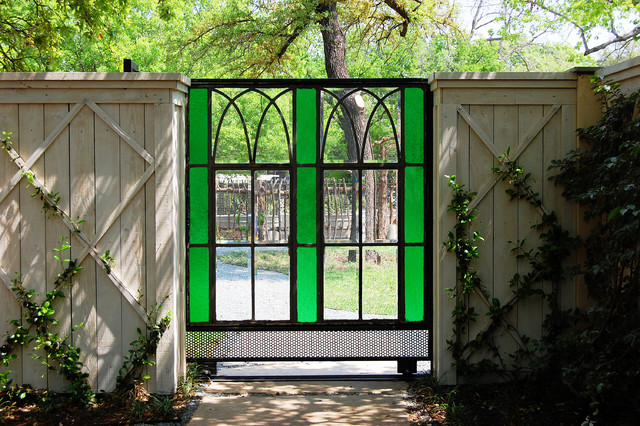 Crestwood victorian-landscape