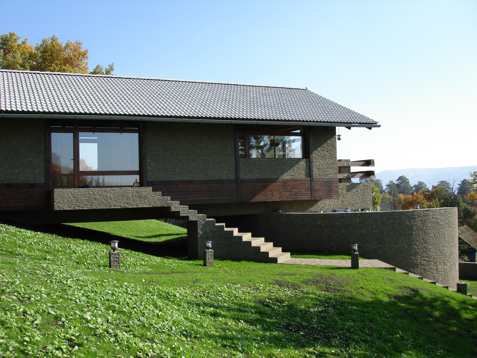 Загородный жилой дом "СОСНОВ-ДОМ"