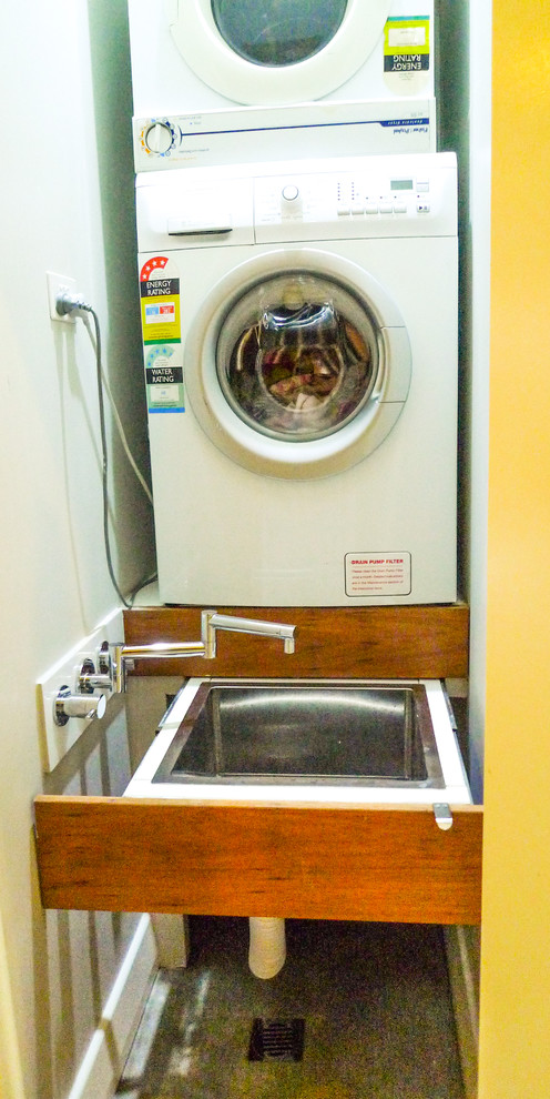 Contemporary laundry room in Sydney.