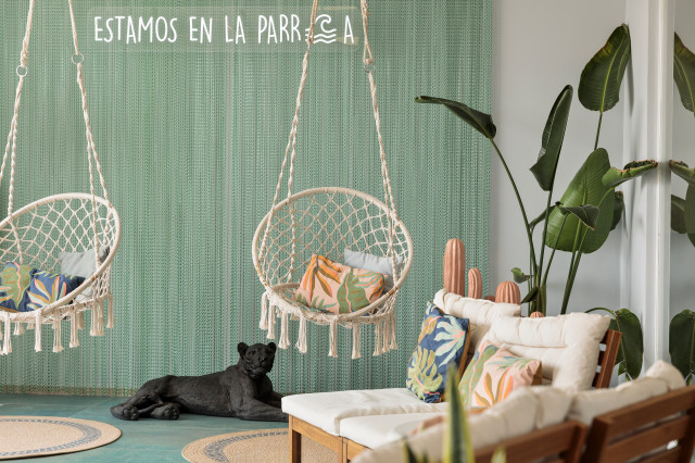 LA PARRETA coastal-deck