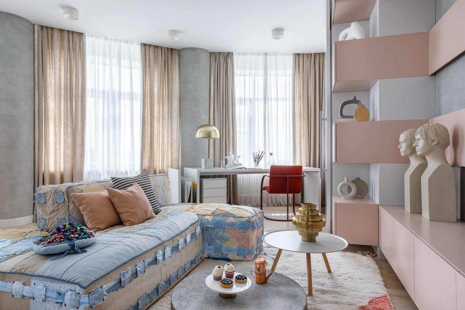 Квартира для молодой художницы в Куркино