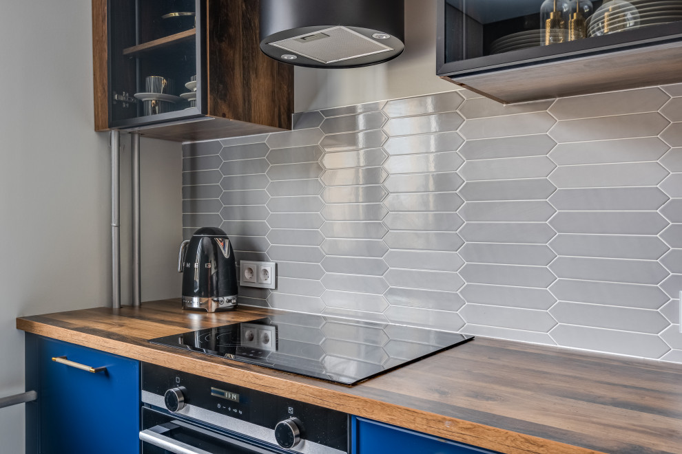 Современная синяя кухня