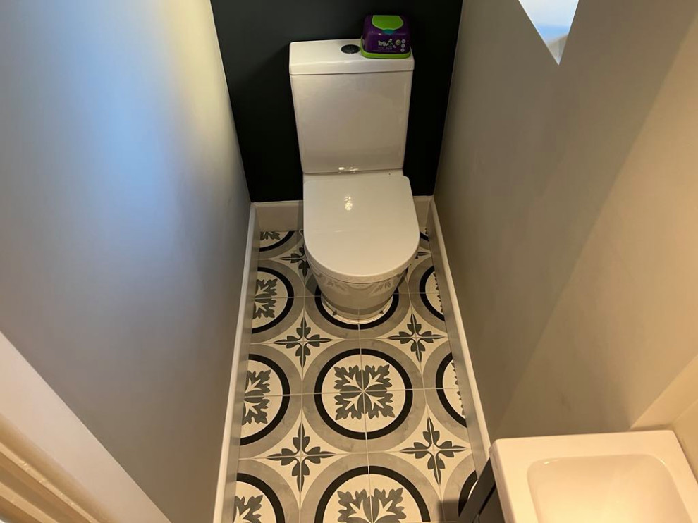 Eastbourne - Porch extension with a WC