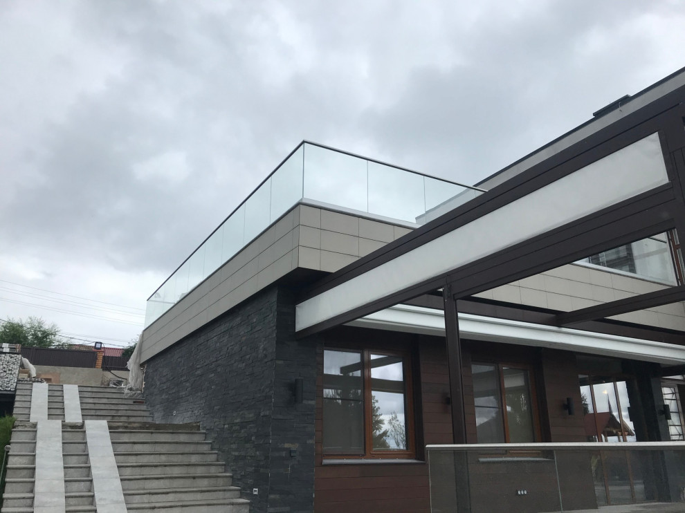 Стеклянные ограждения