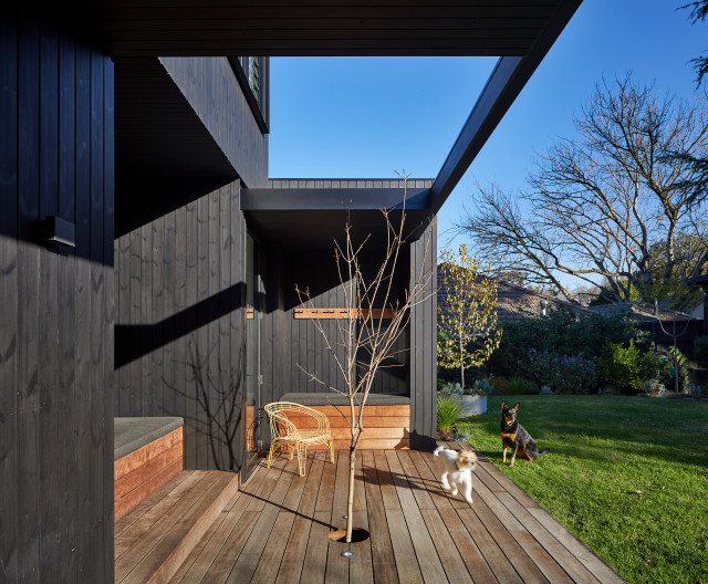 Glen Iris contemporary-deck