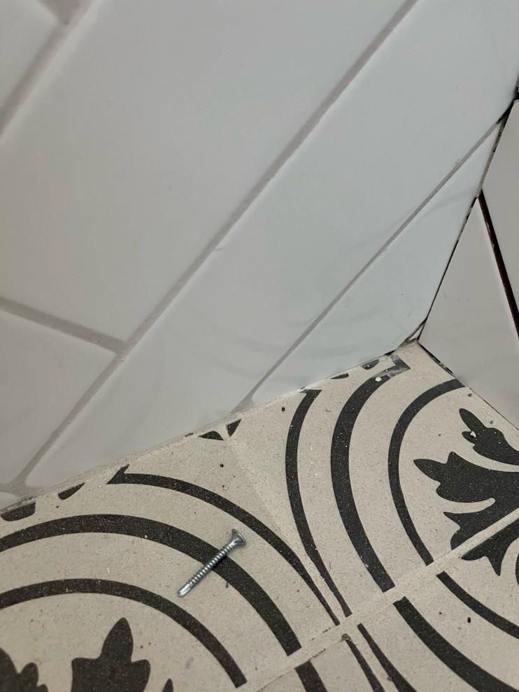 white grout vs frost gray