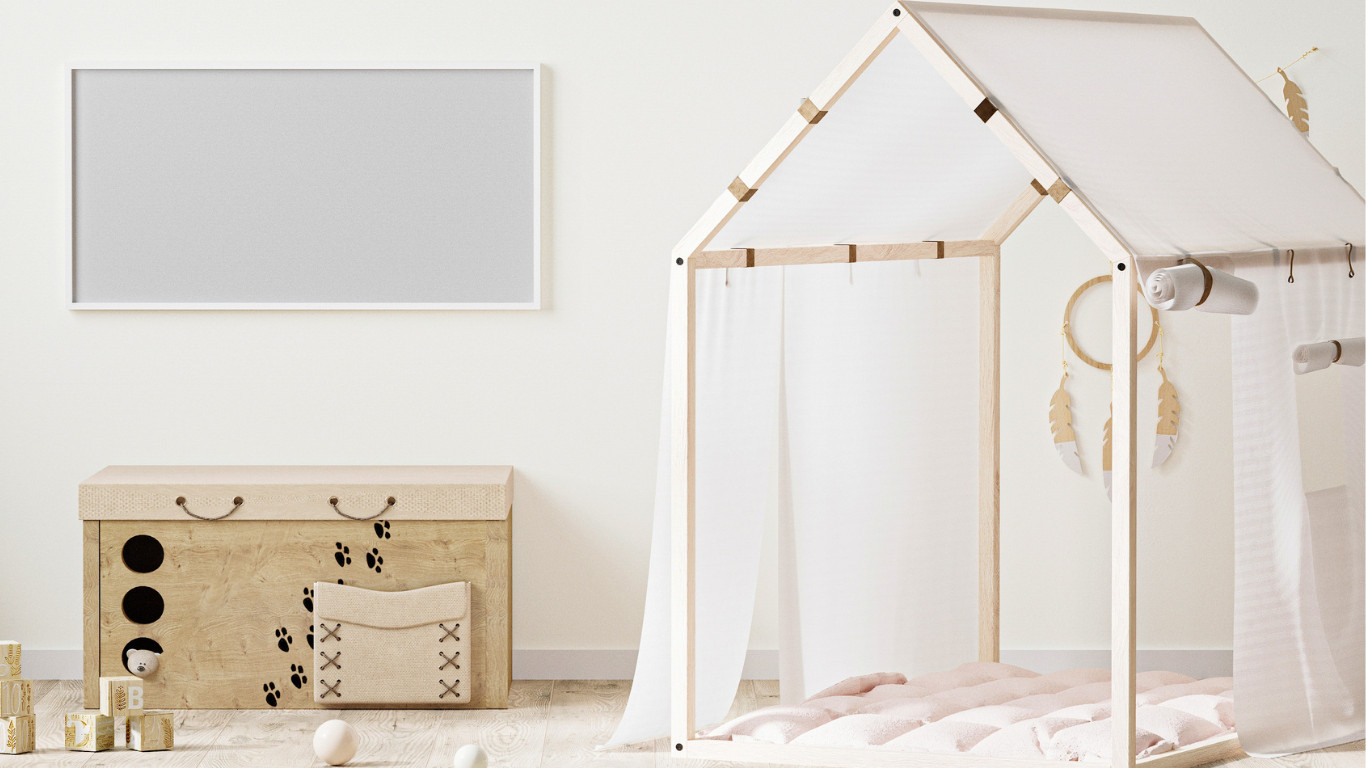 Bright and Airy Girls Bedroom in Egham