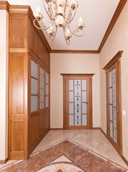 Современный холл из старёного дуба