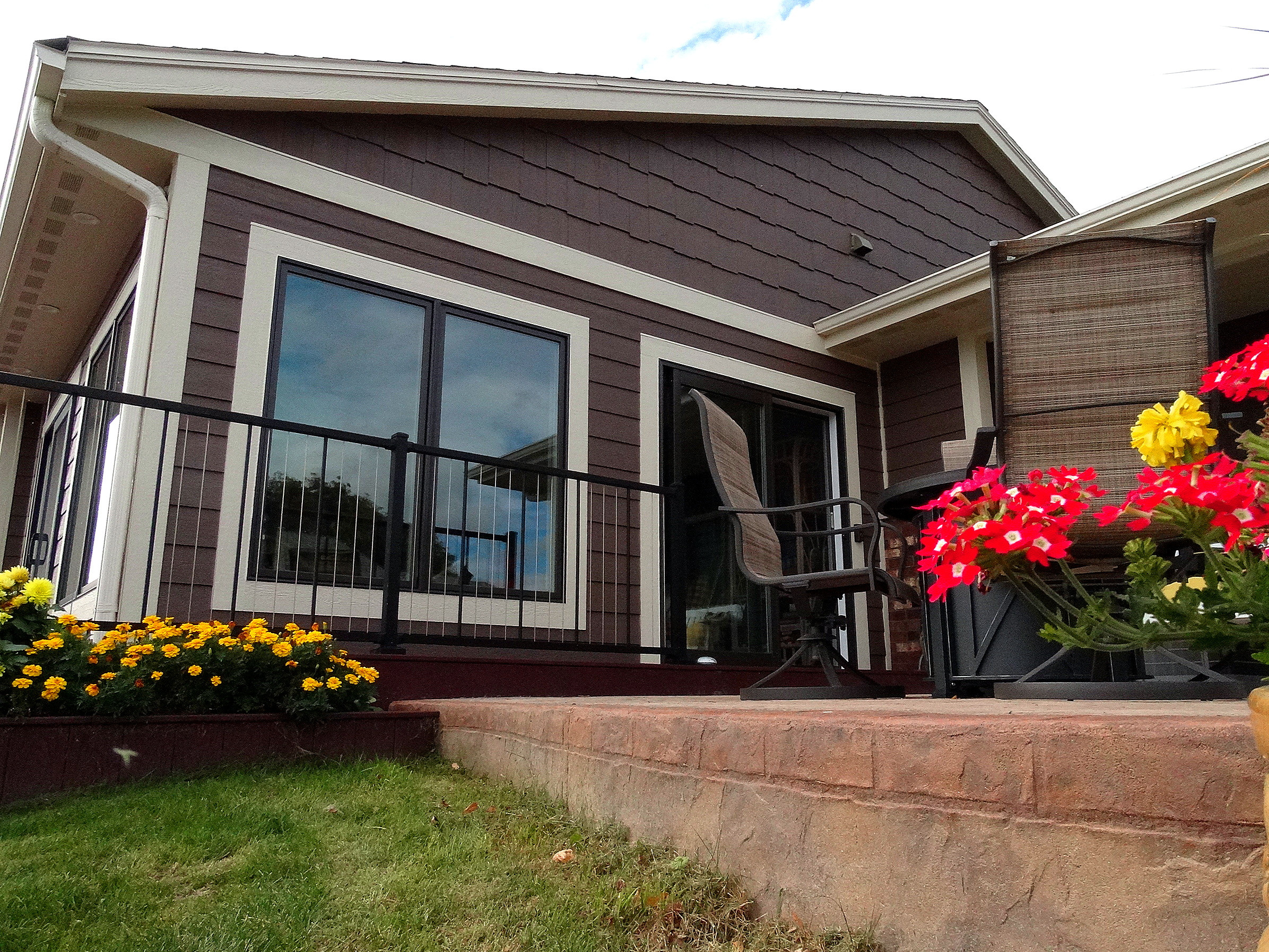 Muskego Residence - Exterior and Sun Room Addition