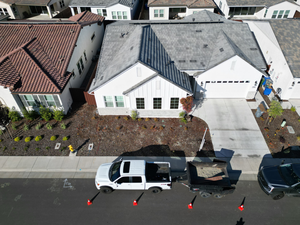 Clubhouse Parkway Front and Backyard Remodel