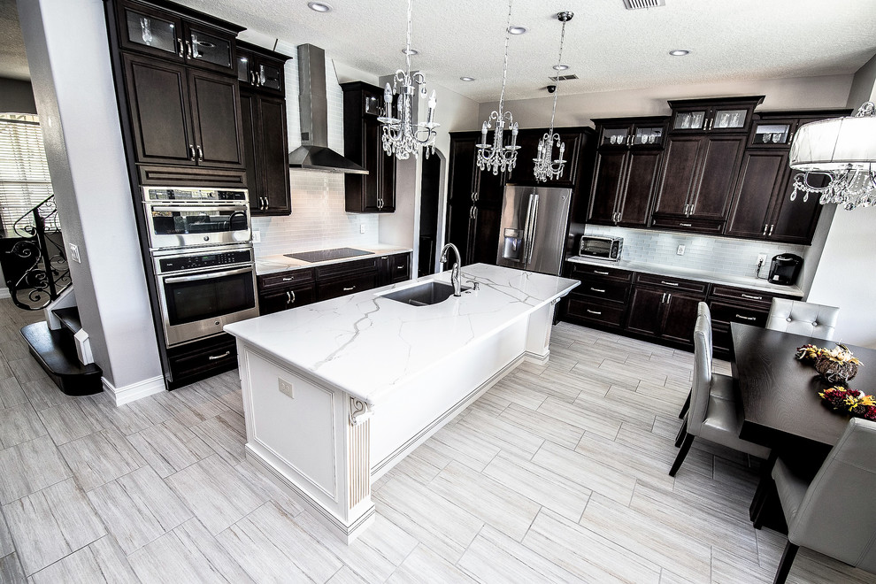 Example of a transitional kitchen design in Orlando