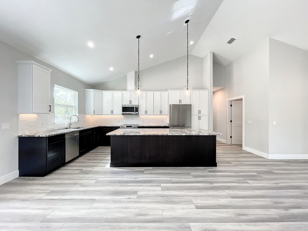 New Home - The Sanchez Model - 2007