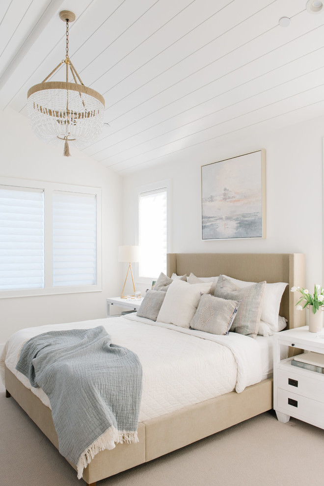 Transitional guest carpeted and beige floor bedroom photo in San Francisco with white walls