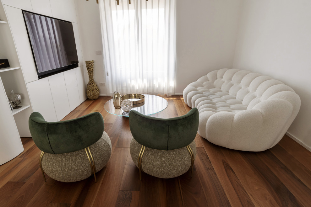 RER apt | 100 MQ
