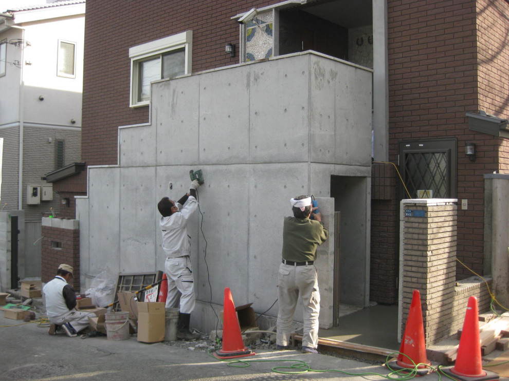 外階段RC打ち放し仕上げ