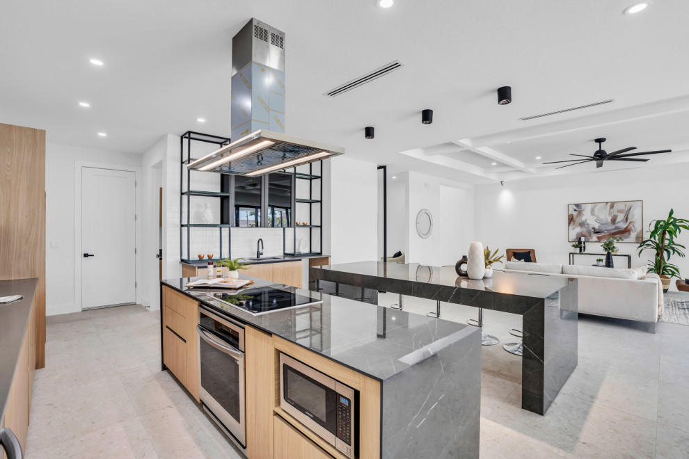 Gulf Coast Modern Villa