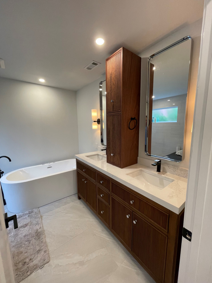 Cary Master Bathroom