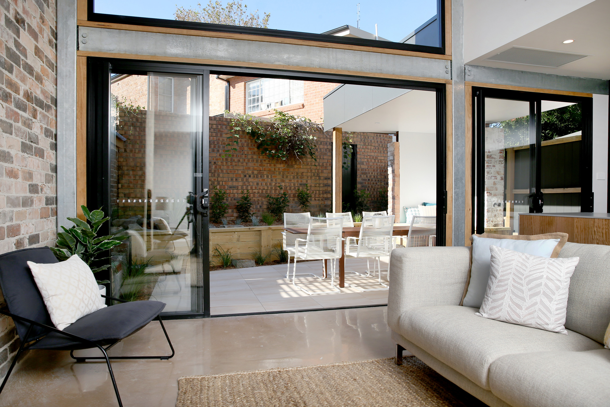 8 Indoor-Outdoor Design Mistakes You Want to Avoid | Houzz AU