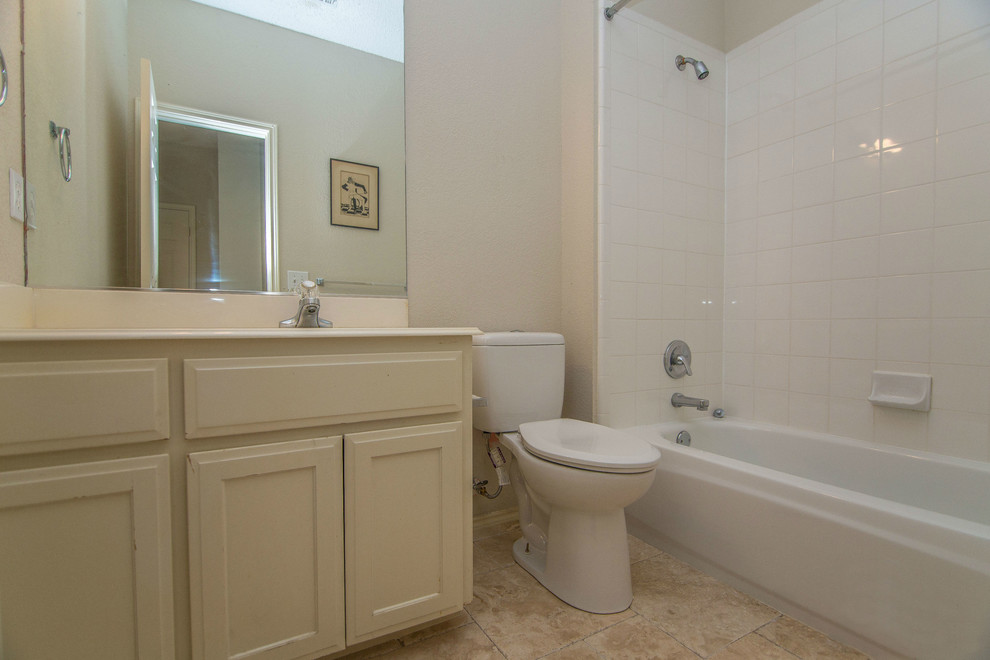 White Spruce | Kitchen + Bathroom