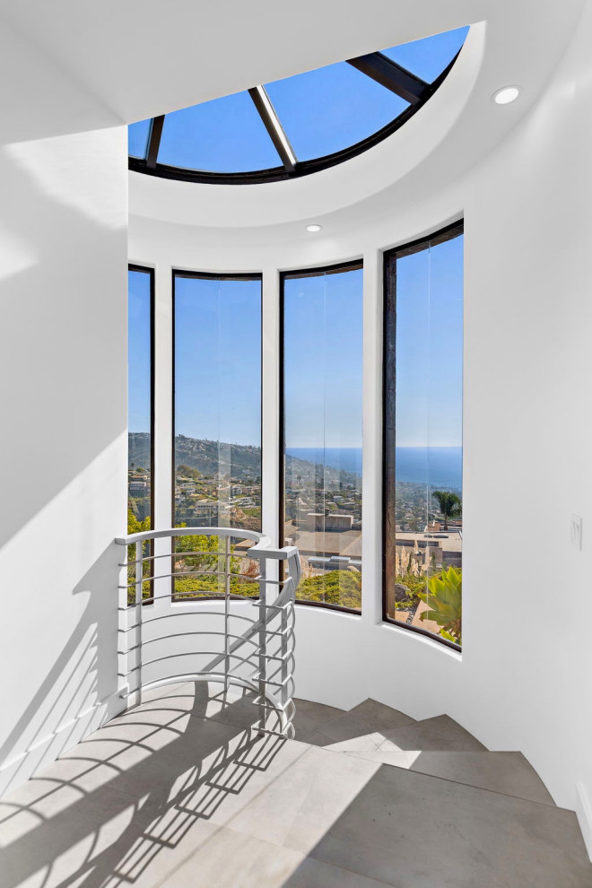 SPIRAL STAIRCASE