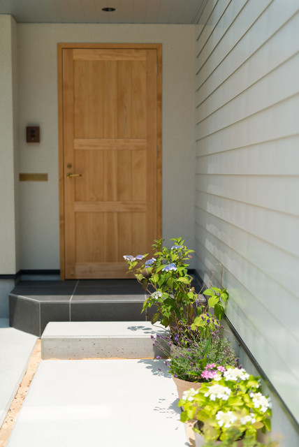 Hondamachi-house industriel-entree