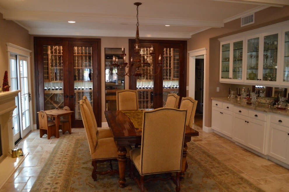 Inspiration for a mid-sized contemporary dining room in Orange County.