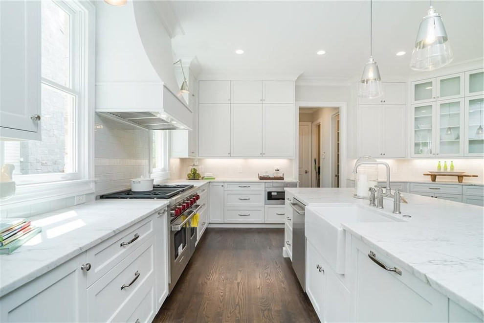 Inspiration for a transitional kitchen remodel in DC Metro