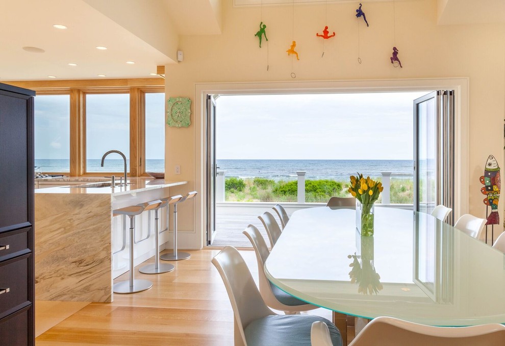 Stone Harbor Modern - Inspiration for a coastal dining room remodel in Philadelphia