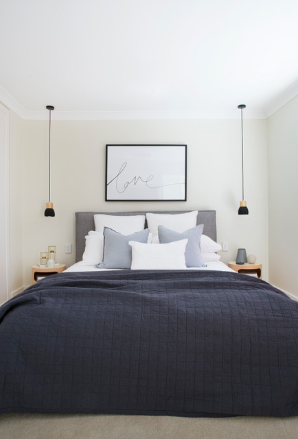 MASTER BED contemporary-sovrum