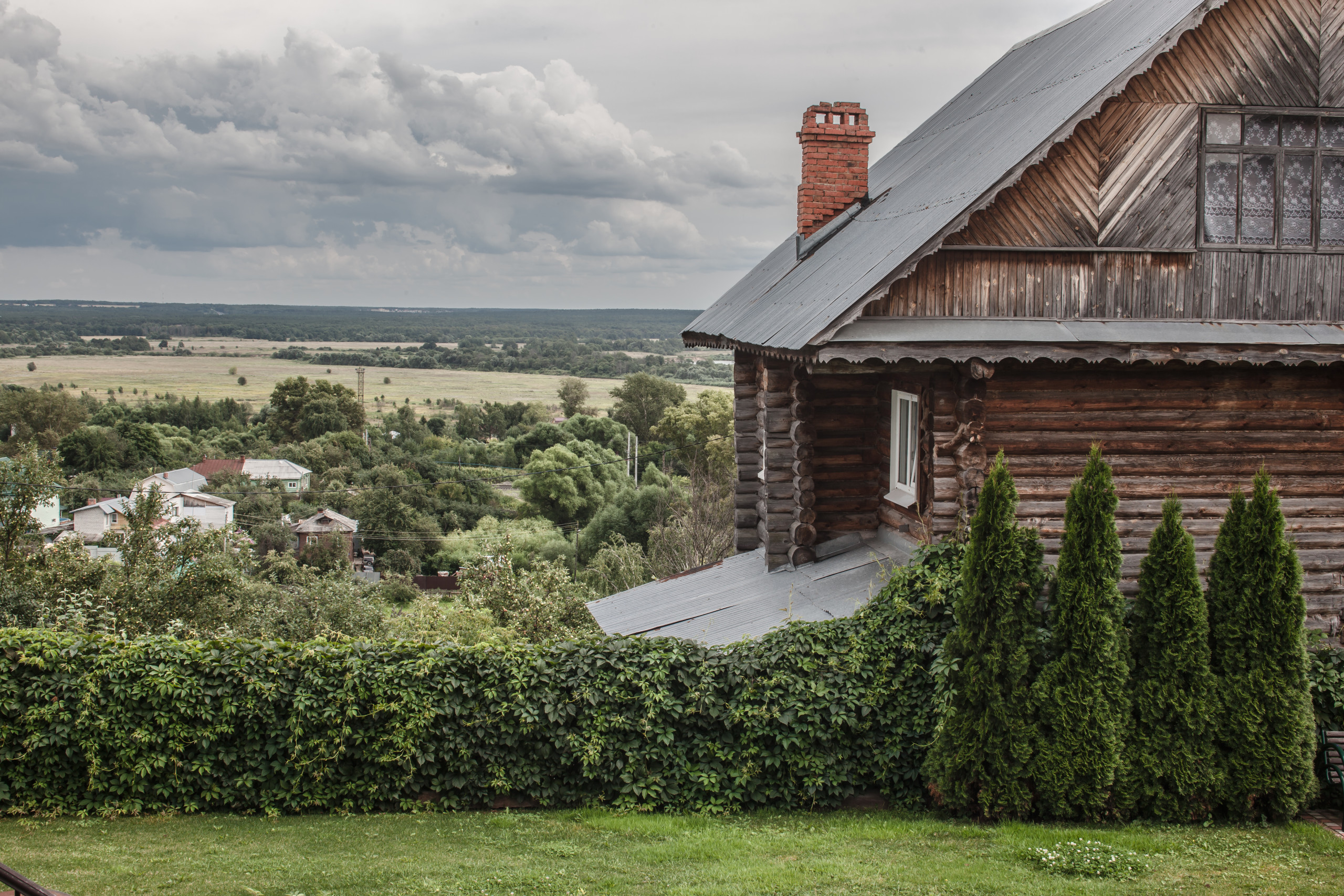 Дом в английском стиле с видом на реку: фото дизайн-проекта | Houzz Россия