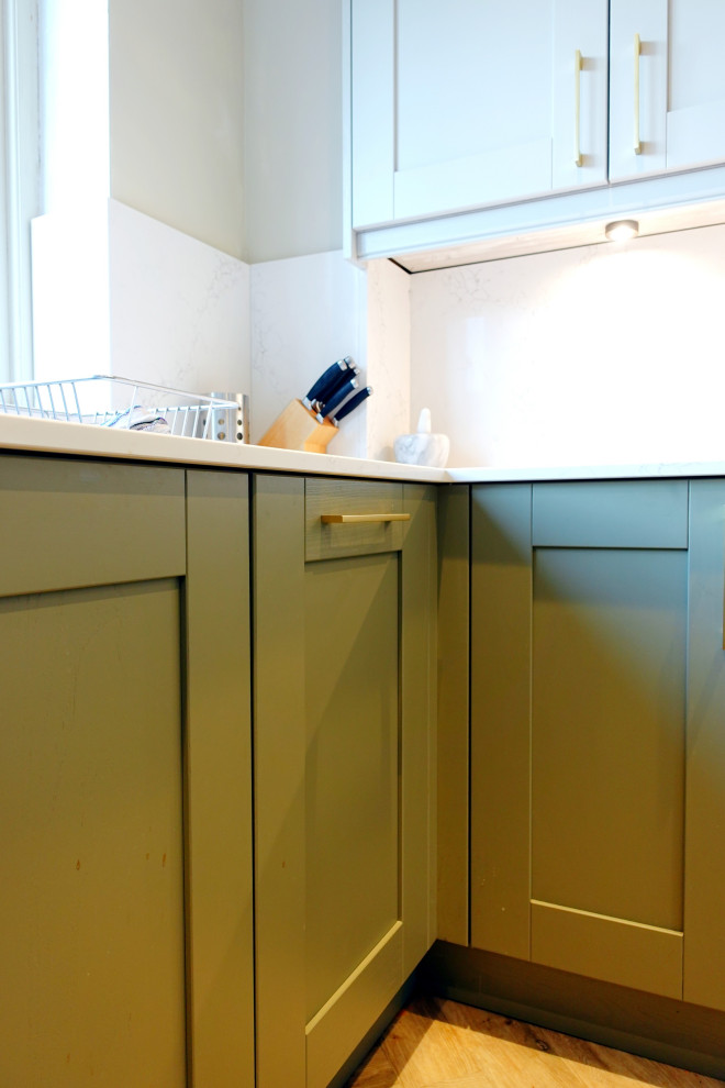 The Desford Kitchen - Colmar - RRP £27,500 - Luxe Price £21,000