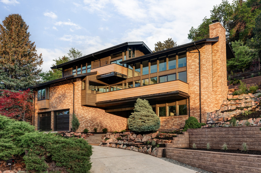 Applewood Bluffs midcentury remodel
