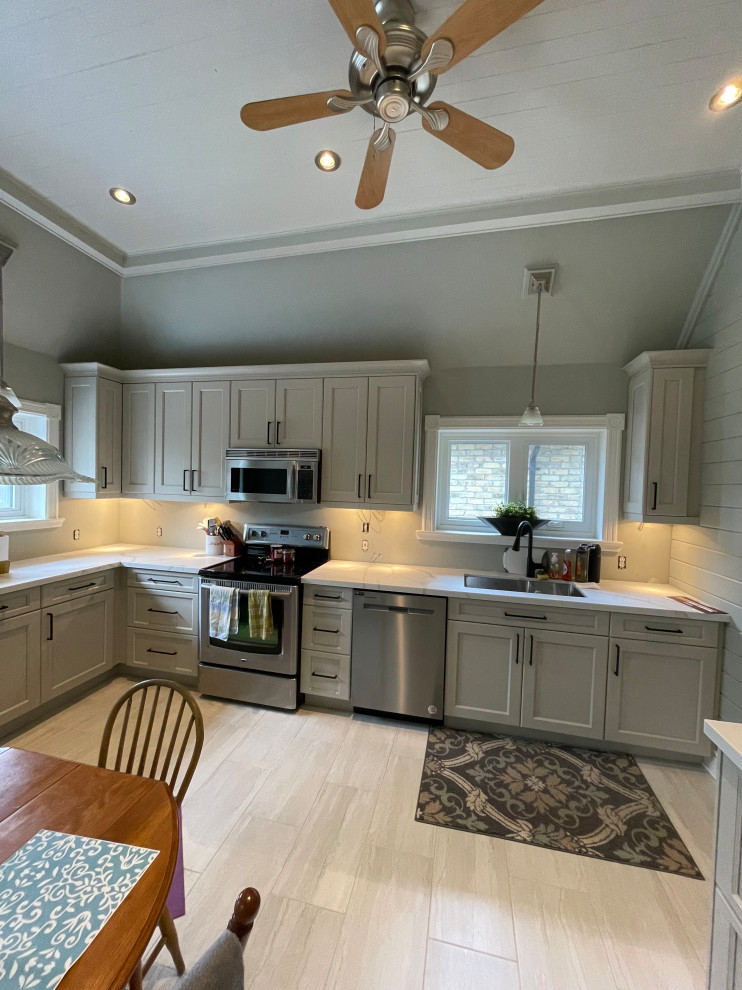 Pall Mall - Traditional Kitchen Remodel - London, ON