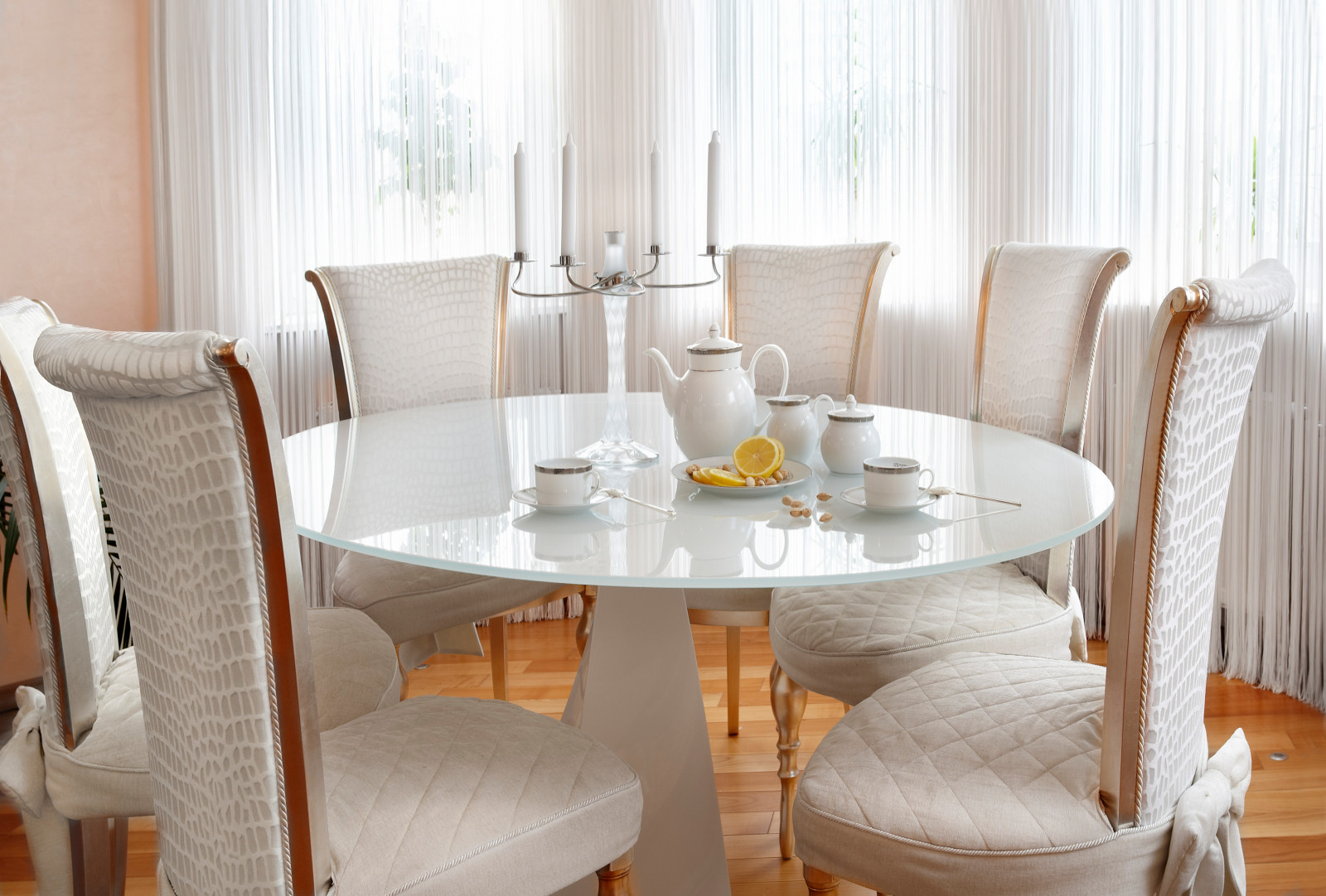 Розовый фламинго