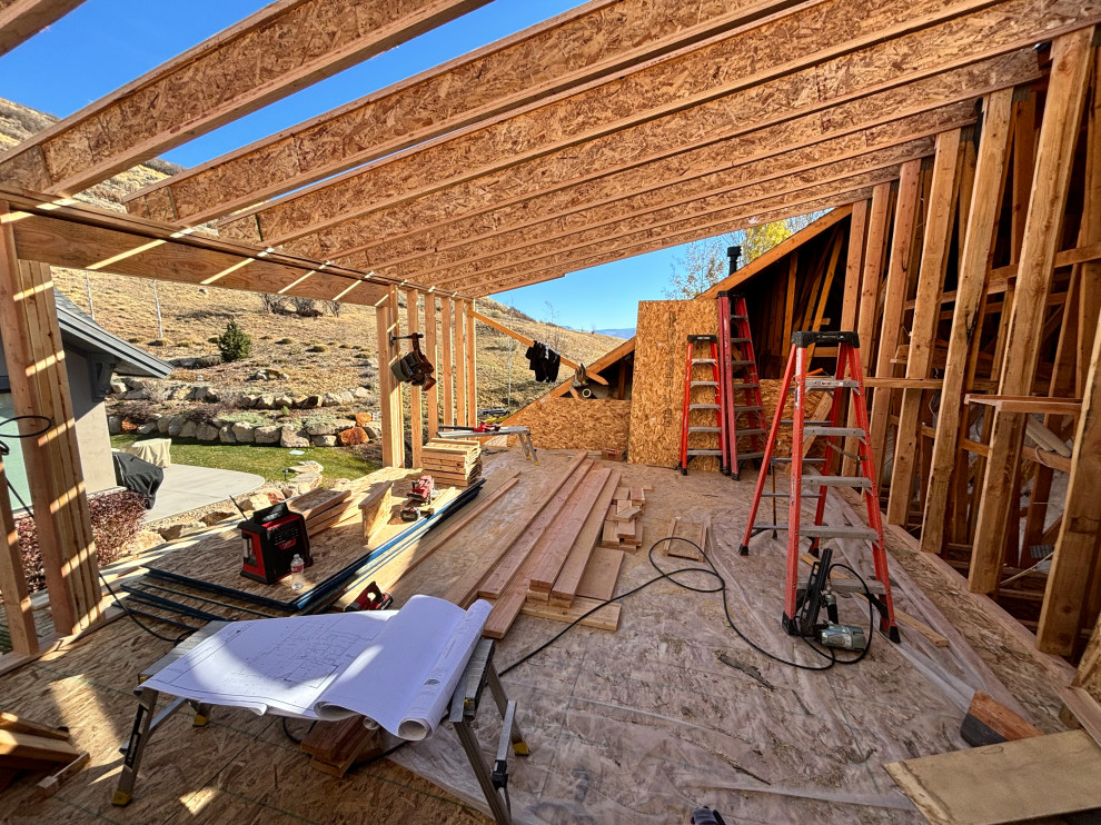 Home addition Midway