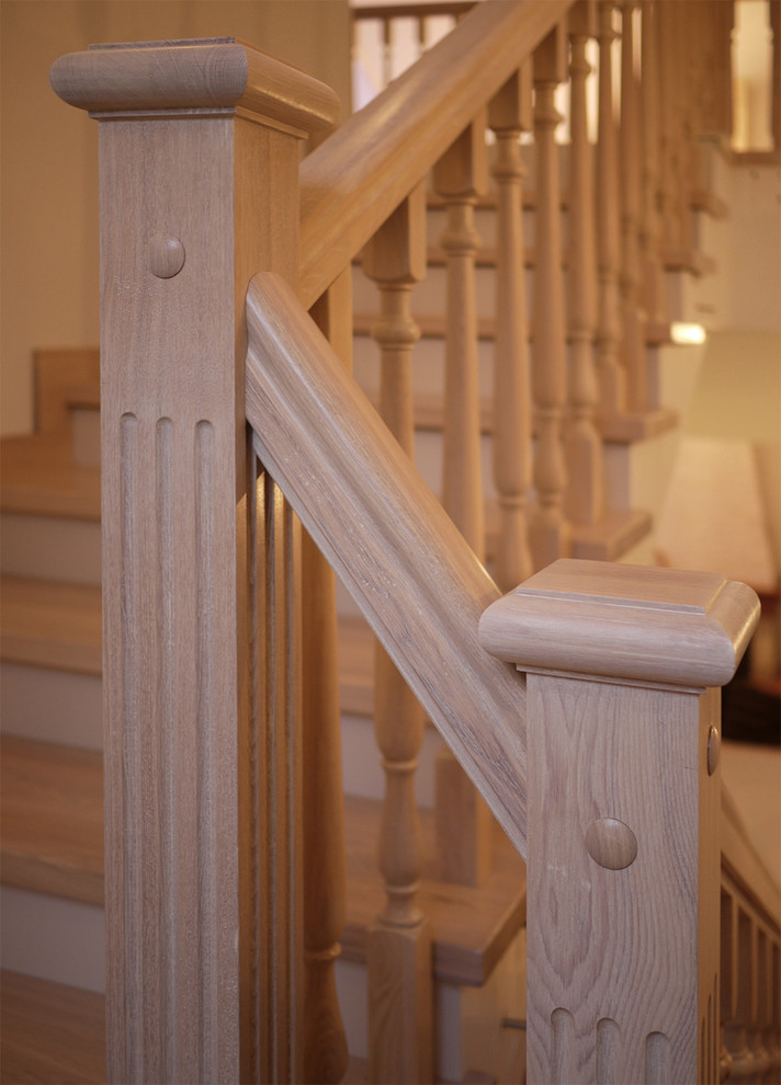 Беленая лестница в традиционном стиле