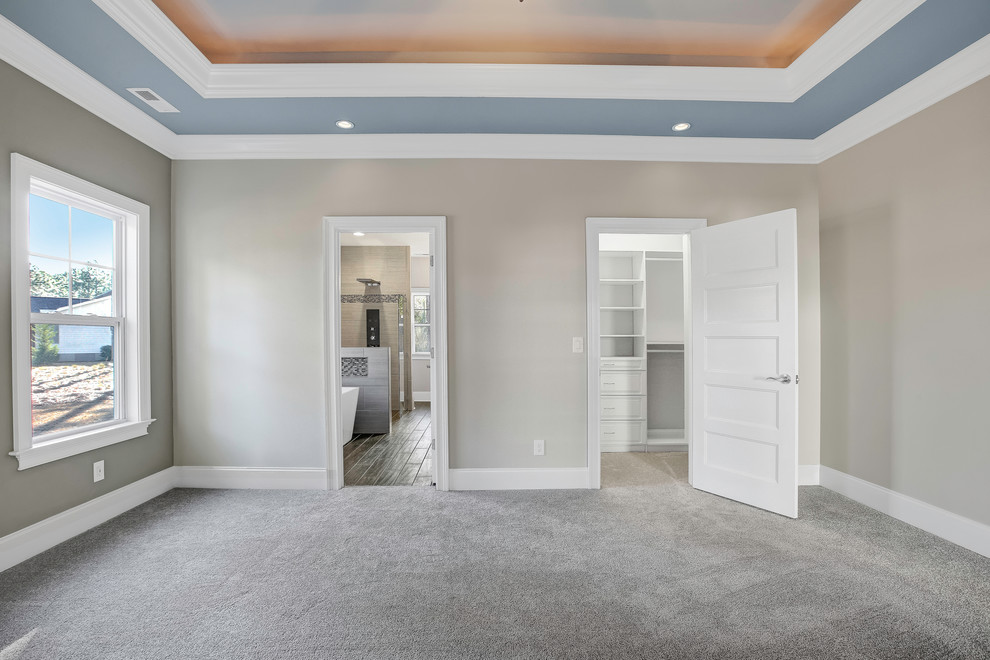 Home design - transitional home design idea