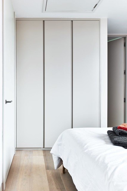 Marston 2015 modern-bedroom
