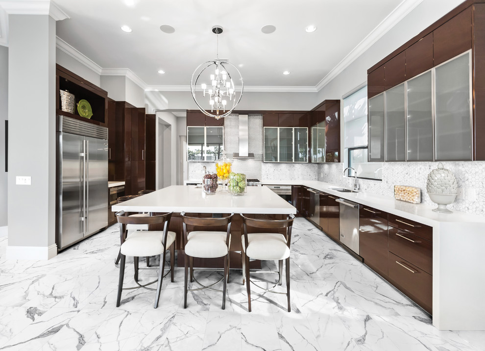 Kitchen - transitional kitchen idea