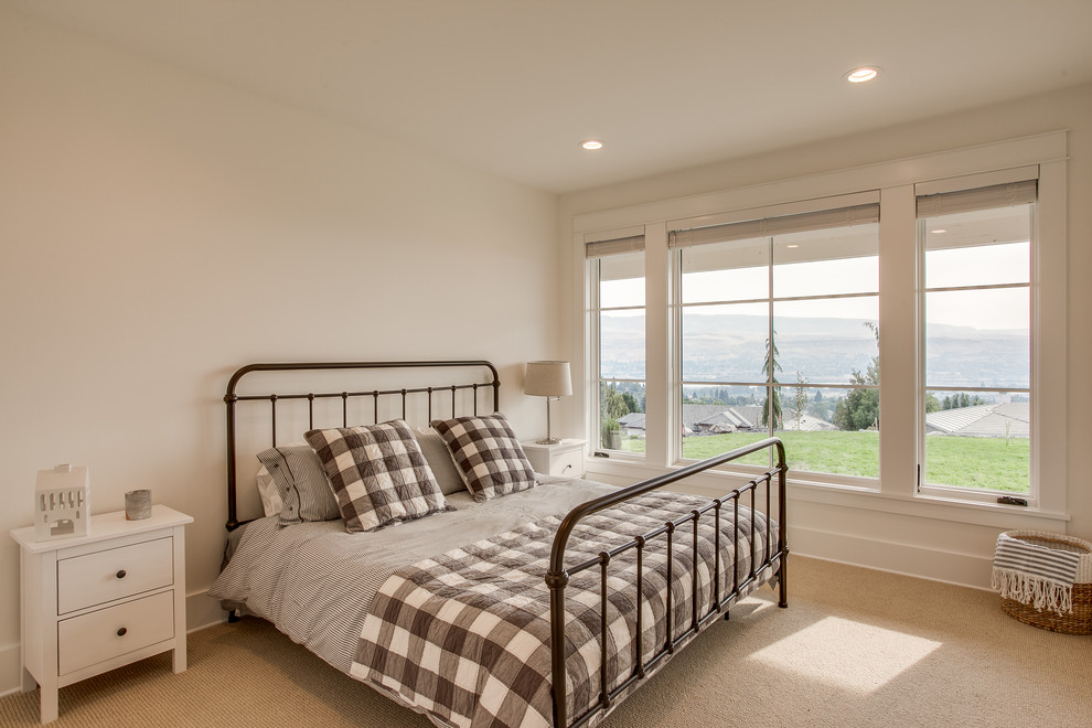 Home design - transitional home design idea in Seattle